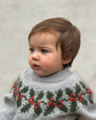 Holly Sweater Kids – Strickanleitung & Garnpaket
