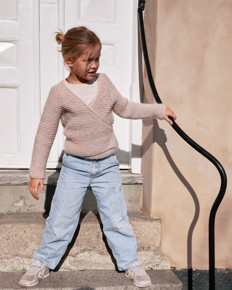 Ella Wrap (Kinder) – Strickanleitung & Garnpaket - BONIFAKTUR - Kleinste -Ella Wrap Kinder
