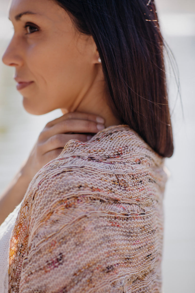The Lone Skein Shawl von Joji Locatelli