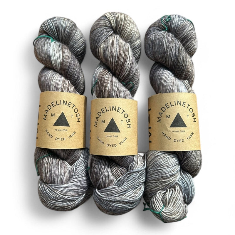 Madelinetosh Tosh Merino Light - BONIFAKTUR - Pebble - Madelinetosh Tosh Merino Light