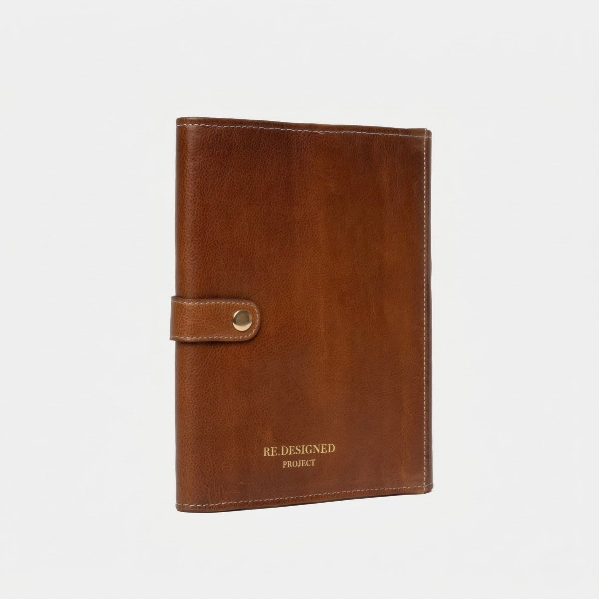 RE:DESIGNED Project 14 - Nadeletui - BONIFAKTUR - Walnut and Gold - farbe_walnut - and - gold