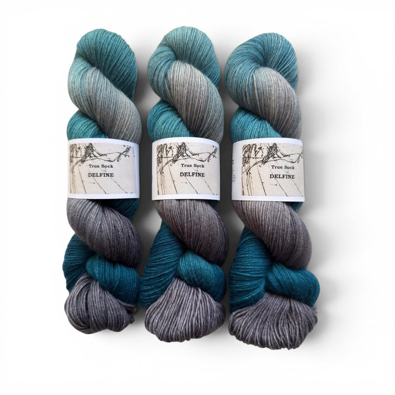 Atelier Franziska Uhl HANDGEFÄRBTE SOCKENWOLLE - TRUE SOCK