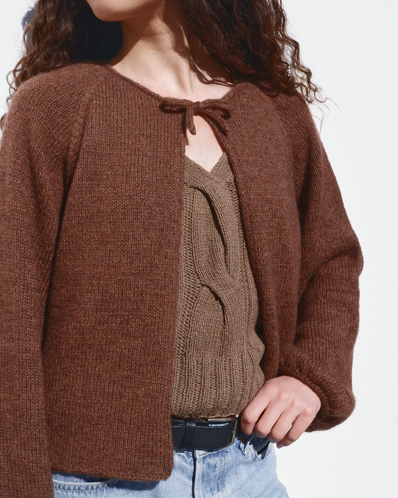 Audrey Cardigan – Strickanleitung & Garnpaket - BONIFAKTUR
