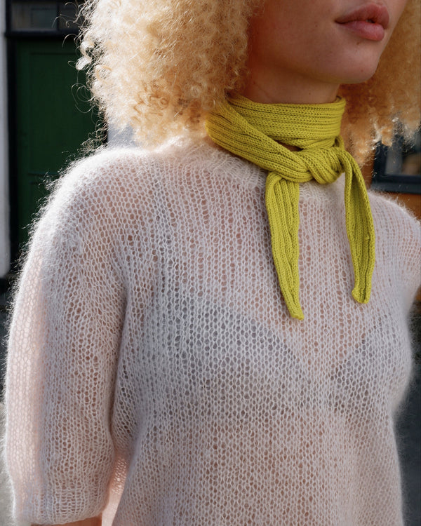 Alex Scarf – Knitting Pattern & Yarn Kit