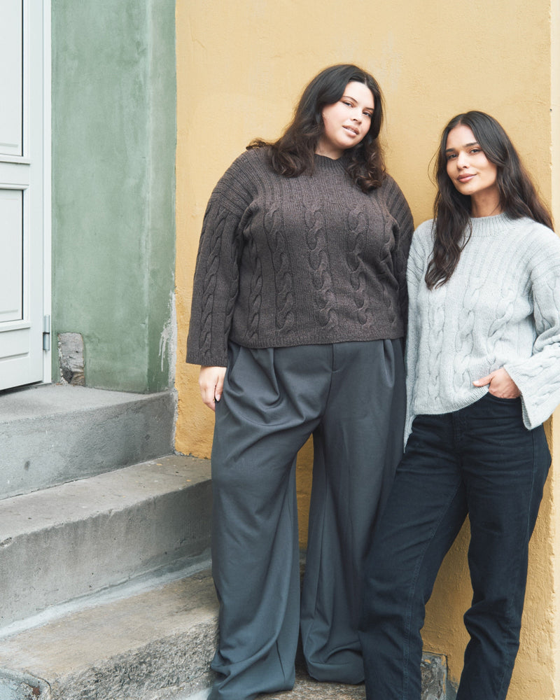 Cobra Sweater – Strickanleitung & Garnpaket - BONIFAKTUR - Kleinste -Cobra Sweater – Strickanleitung & Garnpaket - BONIFAKTUR