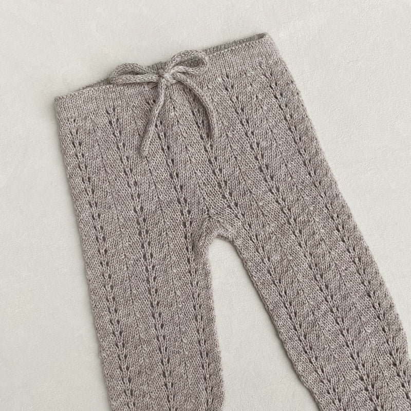 Fern Leggings – Strickanleitung & Garnpaket - BONIFAKTUR - Kleinste - Fern Leggings – Strickanleitung & Garnpaket