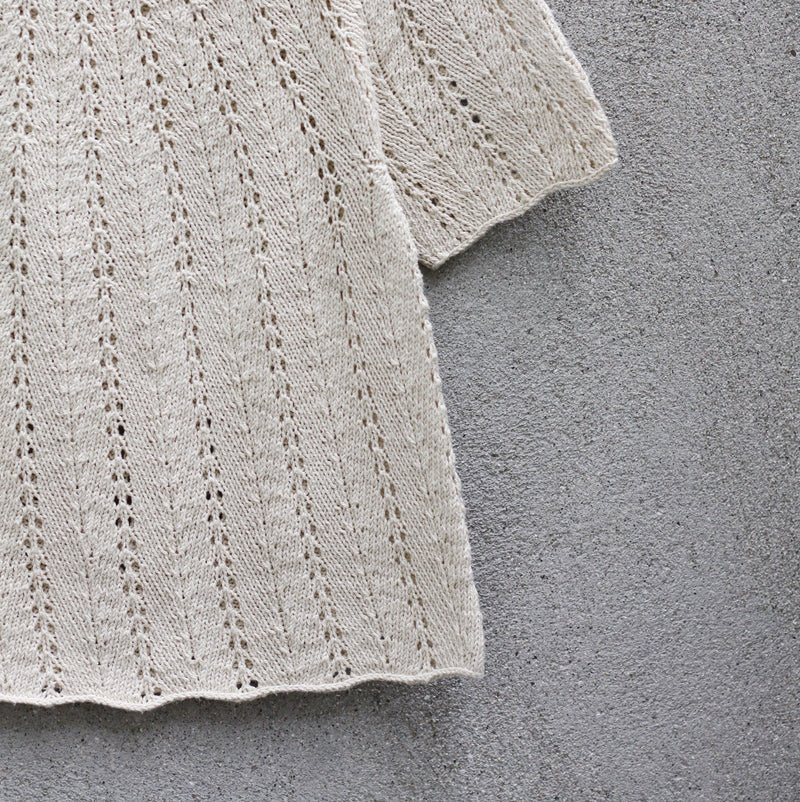 Fern Tee – Strickanleitung & Garnpaket - BONIFAKTUR - Kleinste - Fern Tee – Strickanleitung & Garnpaket
