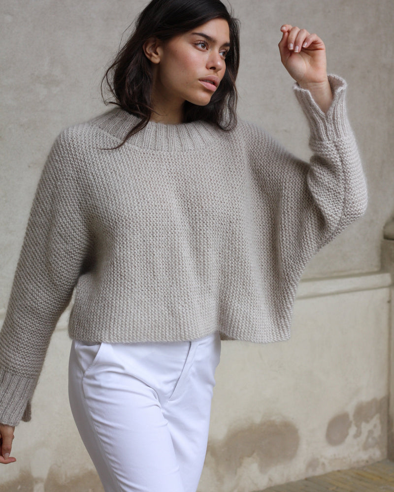 Hannah Sweater – Strickanleitung & Garnpaket - BONIFAKTUR - Kleinste -Hannah Sweater – Strickanleitung & Garnpaket - BONIFAKTUR