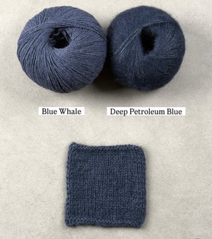 Blue Whale mit Deep Petroleum Blue