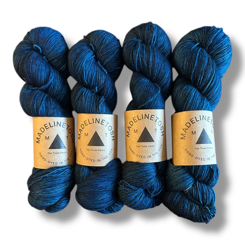 Madelinetosh Tosh Merino Light - BONIFAKTUR - Deep - Madelinetosh Tosh Merino Light