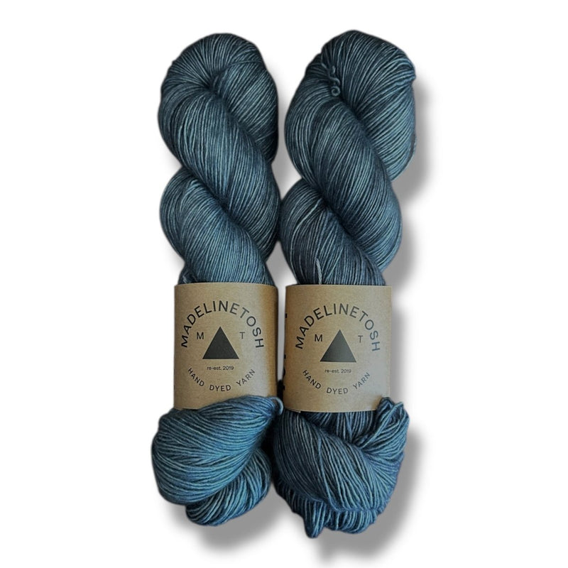 Madelinetosh Tosh Merino Light - BONIFAKTUR - Dr. Zhivago's Sky - Madelinetosh Tosh Merino Light