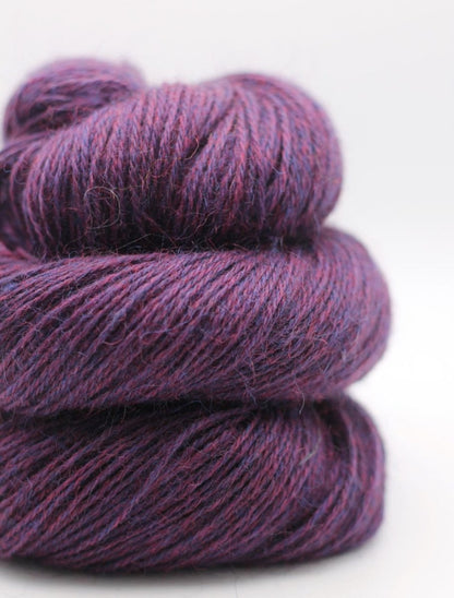 John Arbon Textiles Devonia 4Ply - BONIFAKTUR - Nightshade - John Arbon Textiles John Arbon Textiles Devonia 4Ply Nightshade